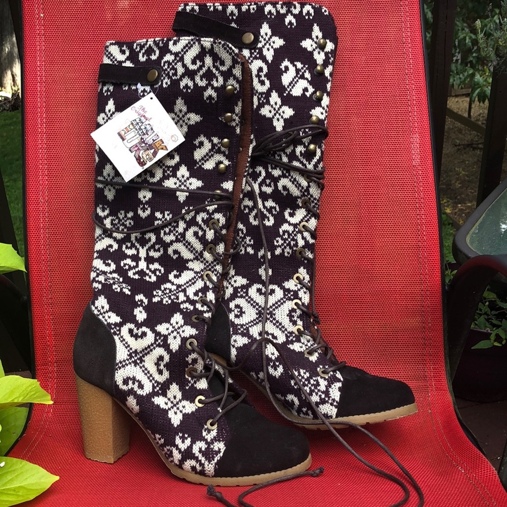 Muk Luks Textile Front Lace-up Boots